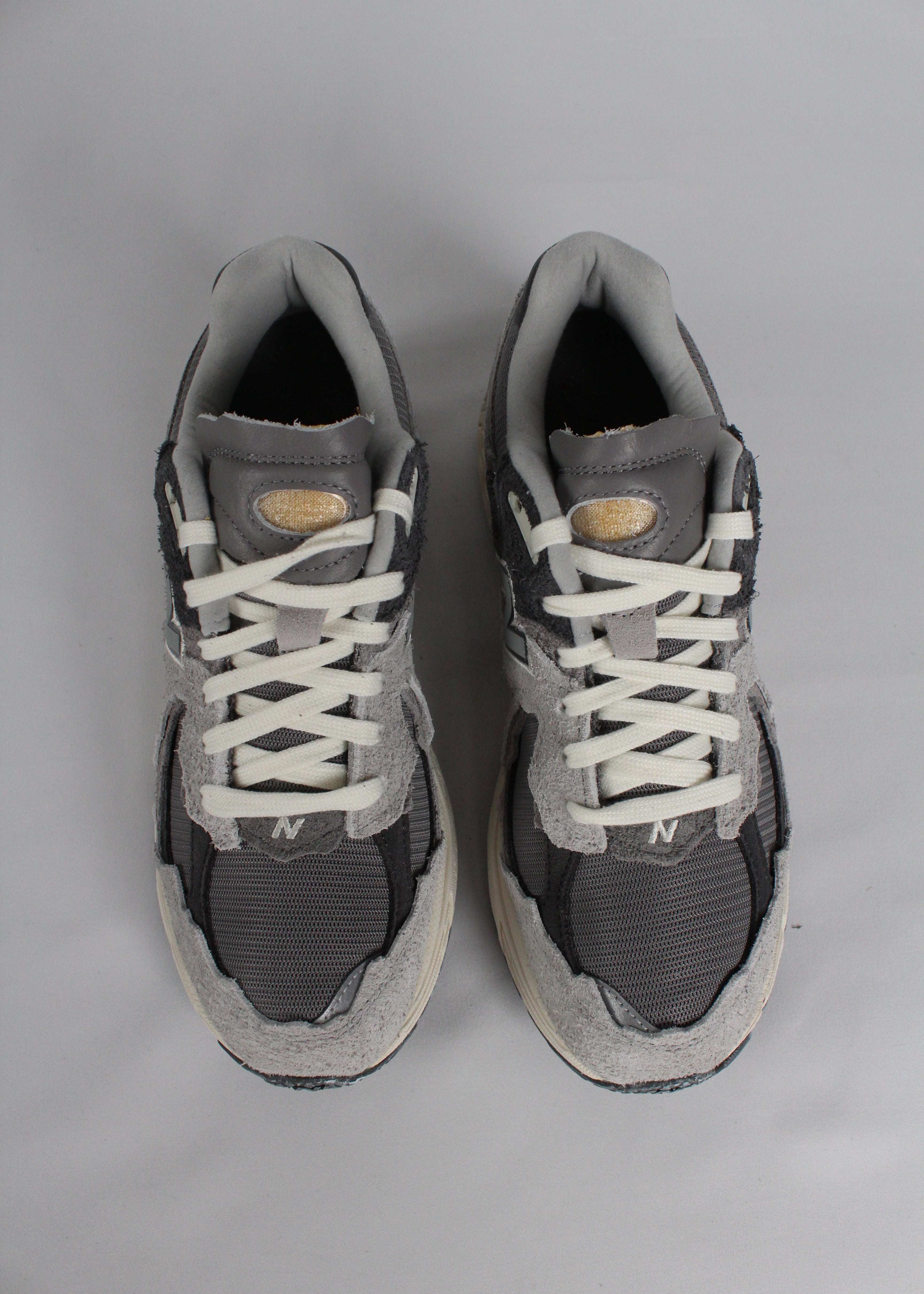 AI/SS25-M2002RDA SNEAKERS NUBUCK-MESH  GREY D