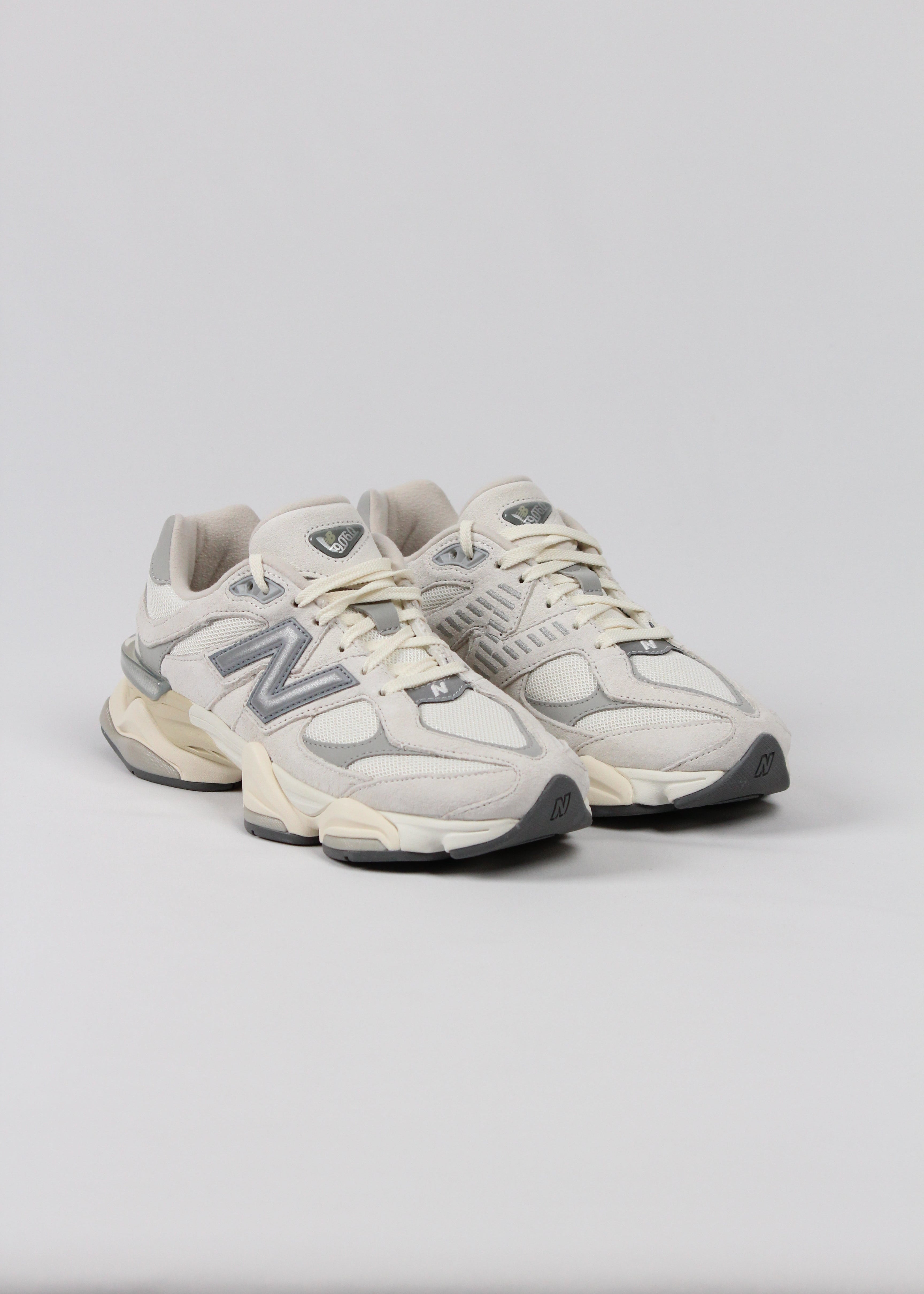 AI/SS25-U9060ECA  SNEAKERS LEATHER-TEXTILE   SEA SALT
