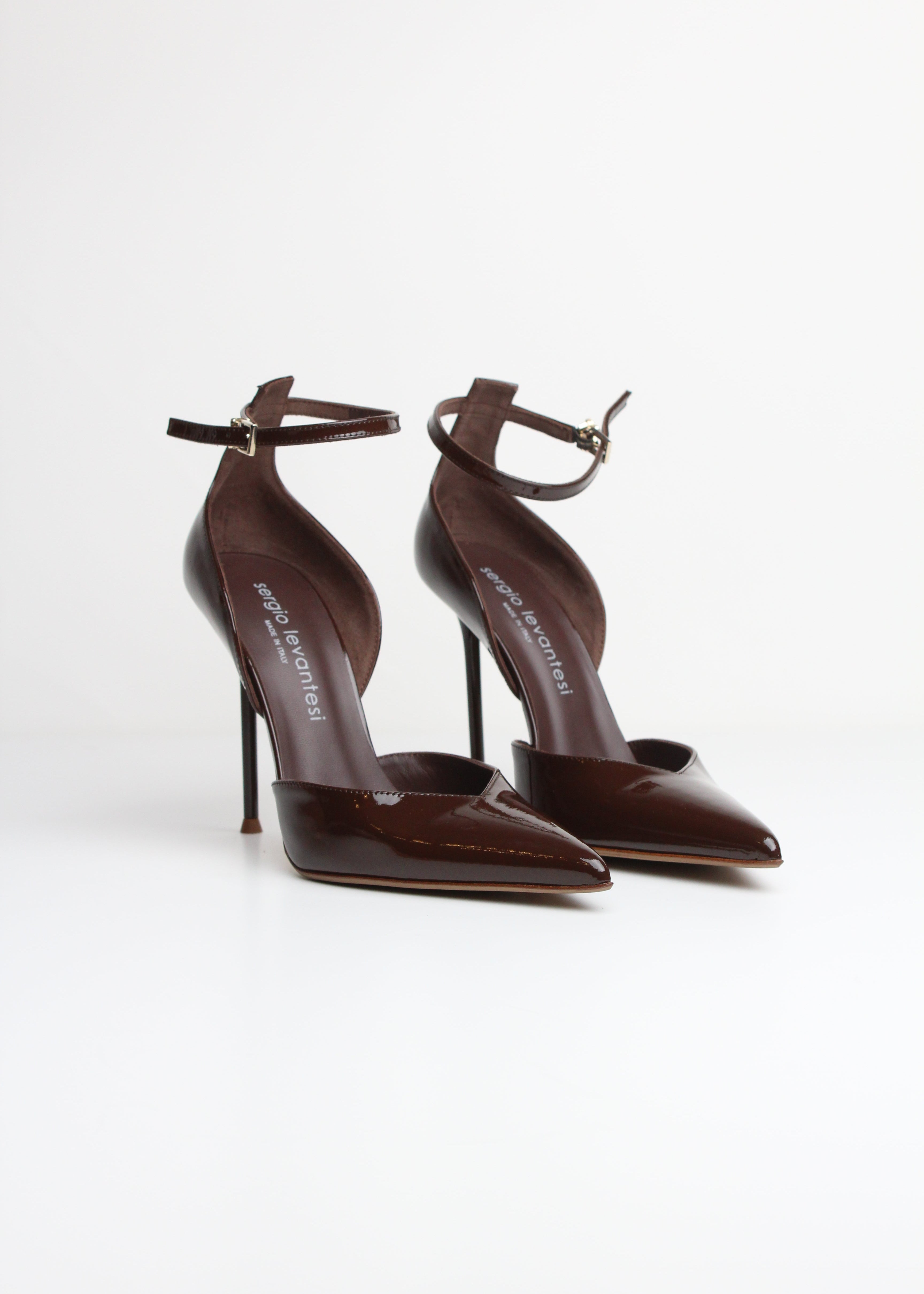 FW25-LARA56 DÉCOLLETÉ VERNICE DARK BROWN