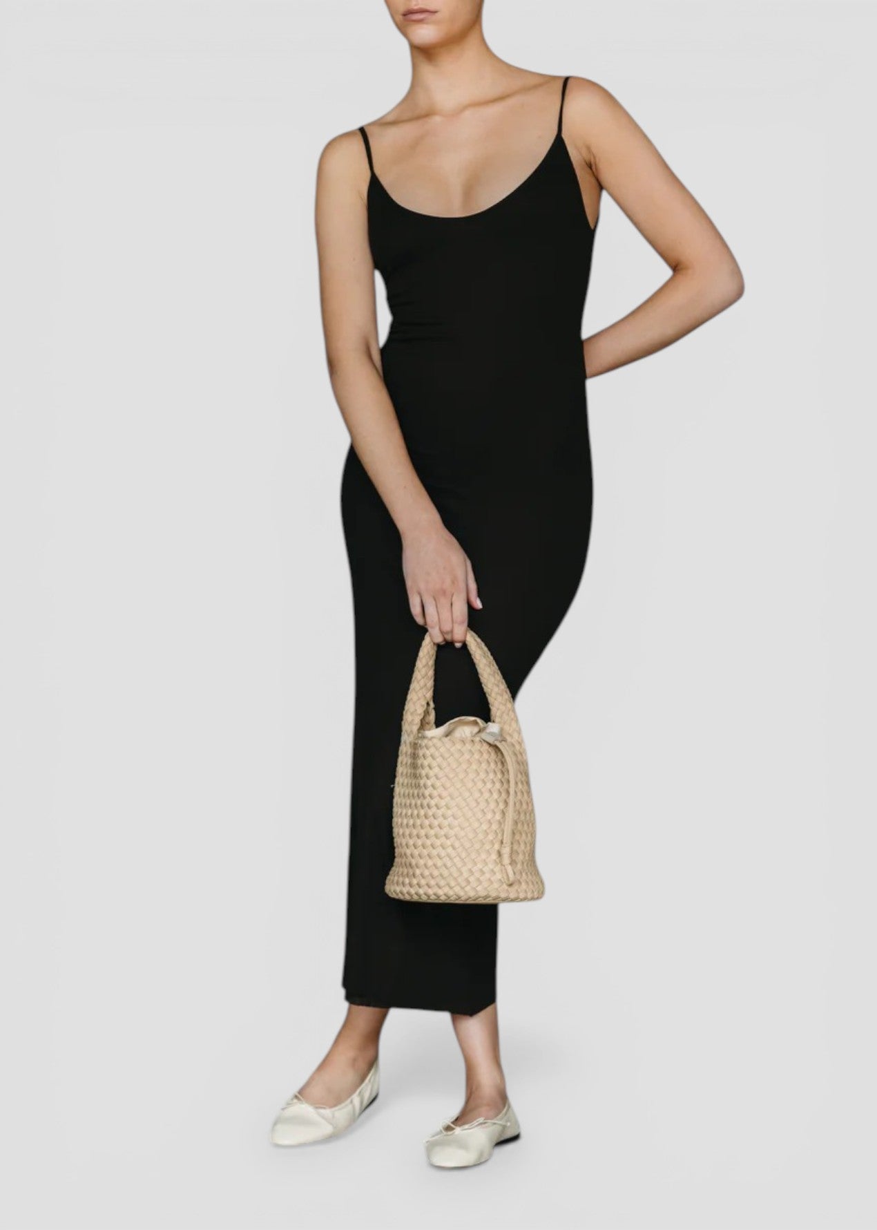 MRR18098.004  BORSA IN NEOPRENE BASKET  COLORE BEAGE