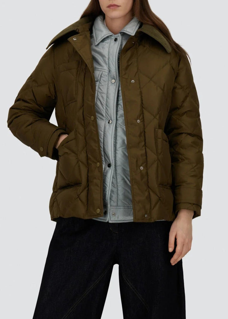 FW25-PI002090D  PIUMINO PARKA CORTO  COLORE VERDE MILITARE