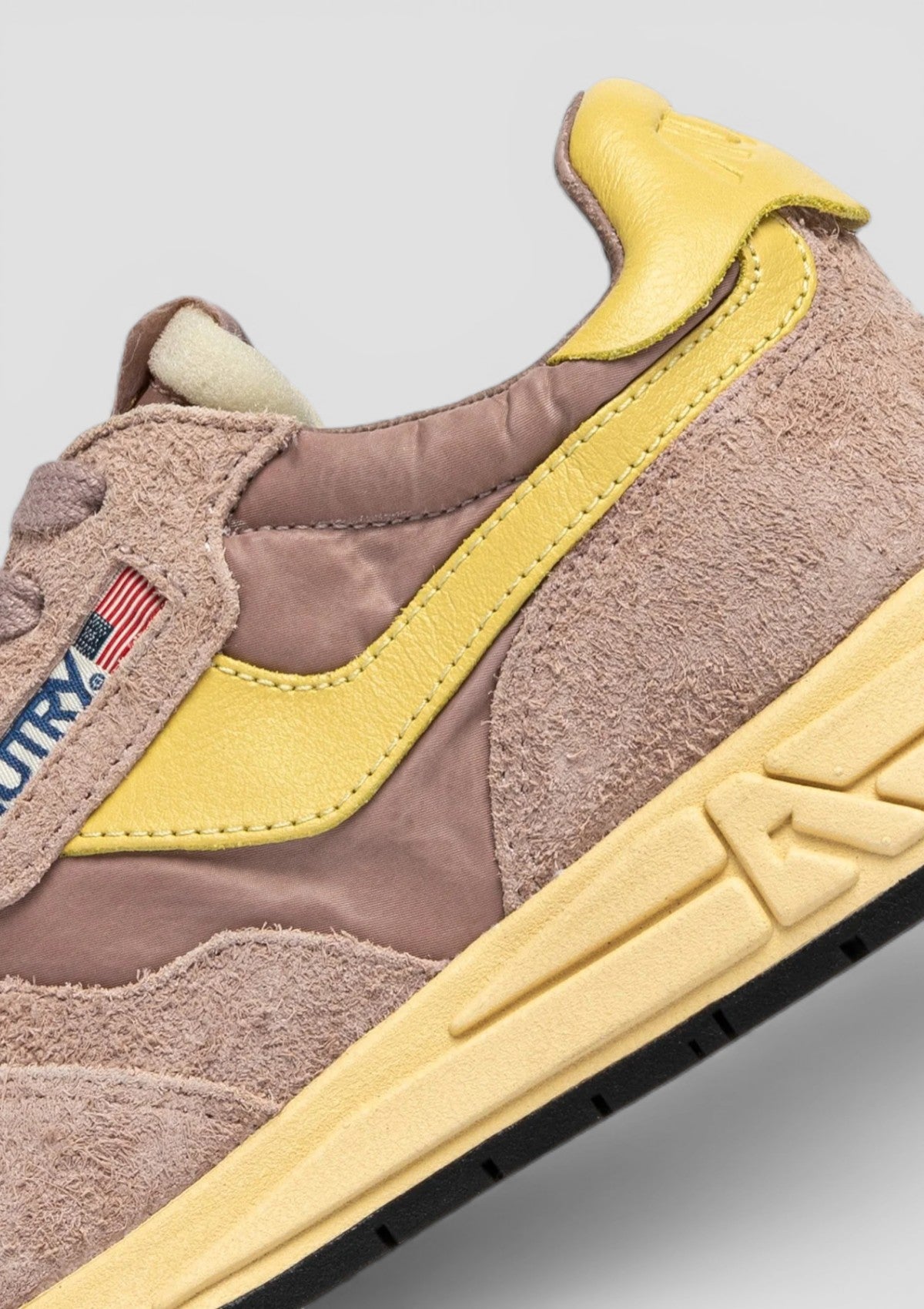 SS26-WWLW-UT47  SNEAKERS DONNA REELWIND SUEDE/NET ROSE CANNEL/RAFFIA