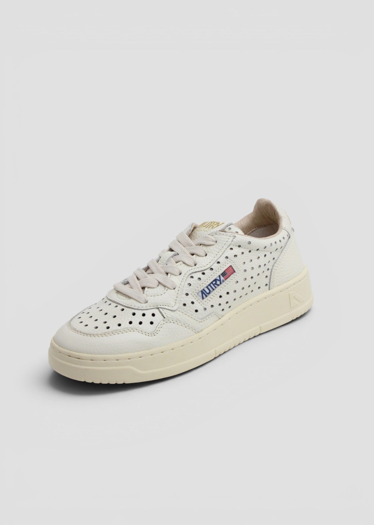 SS26-AULW-FA04 SNEAKERS DONNA MEDALIST  LEATHER/HOLE PANNA