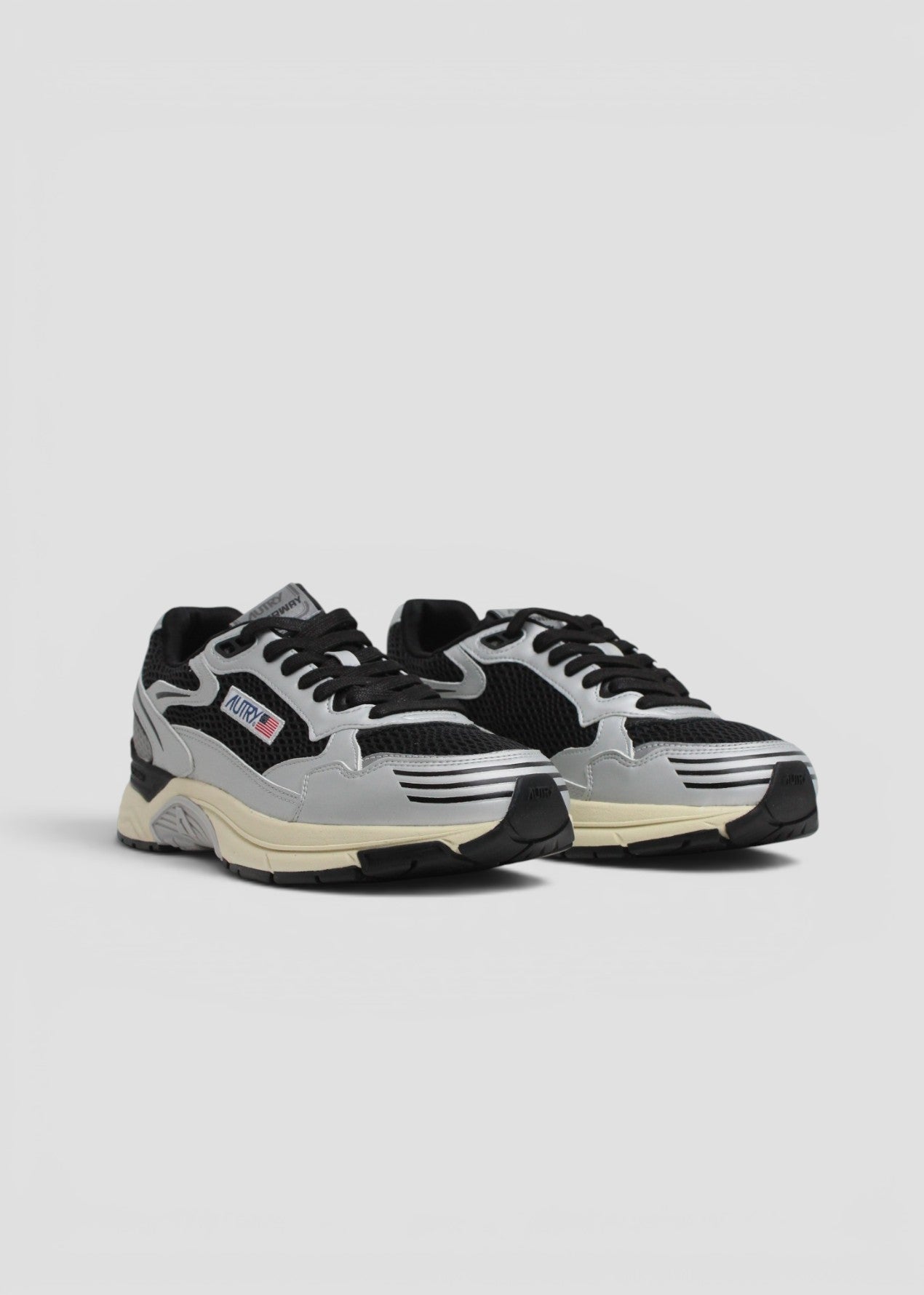 SS26-HYLM-MV09 SNEAKERS UOMO  HYPERWAY MESH/MIRROR  SILVER/BLACK/BLACK